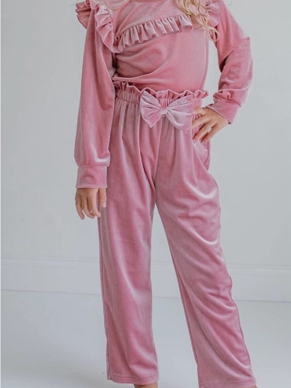 Girls Velvet Ruffle Set with Bow - Pink
